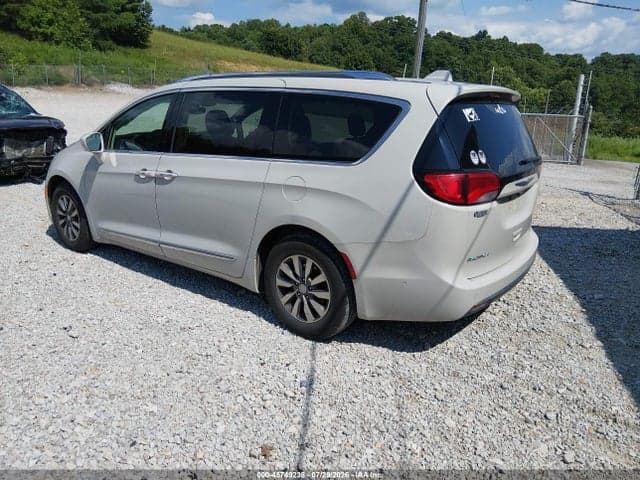 2019 CHRYSLER PACIFICA TOURING L PLUS 3