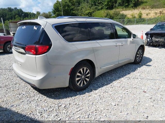 2019 CHRYSLER PACIFICA TOURING L PLUS 4