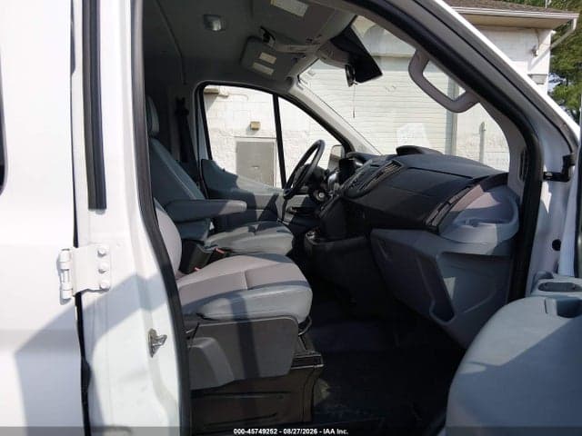 2018 FORD TRANSIT-350 XL 5