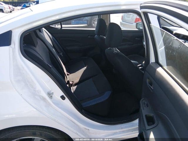2025 NISSAN VERSA 1.6 SV 8