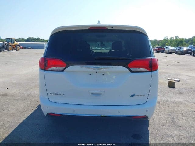 2018 CHRYSLER PACIFICA HYBRID TOURING L 16