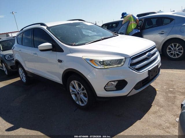 2017 FORD ESCAPE SE 1