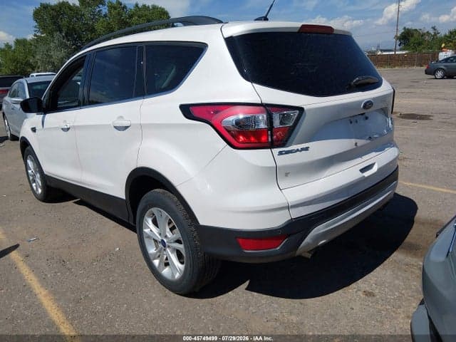 2017 FORD ESCAPE SE 3