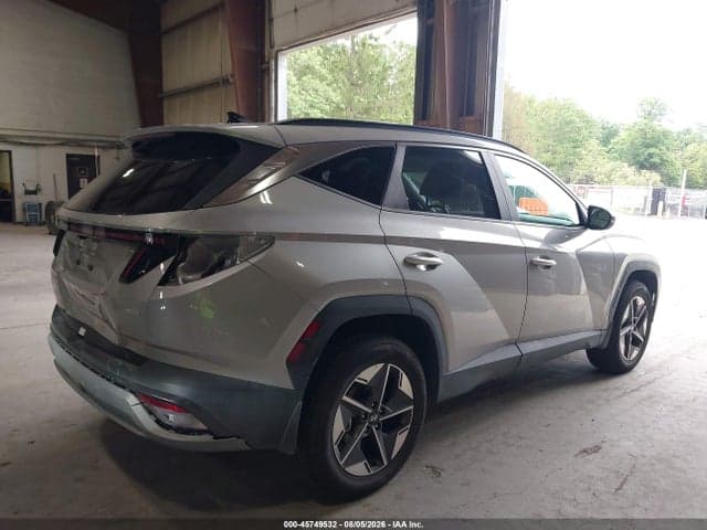 2026 HYUNDAI TUCSON SEL PREMIUM 4