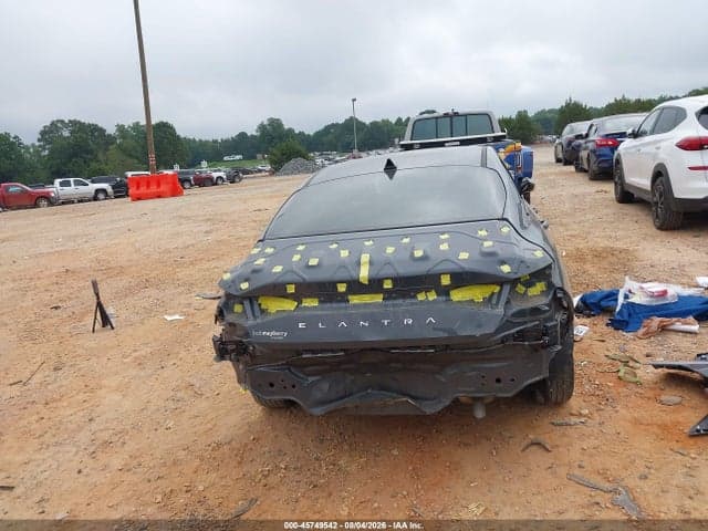2024 HYUNDAI ELANTRA SEL 17
