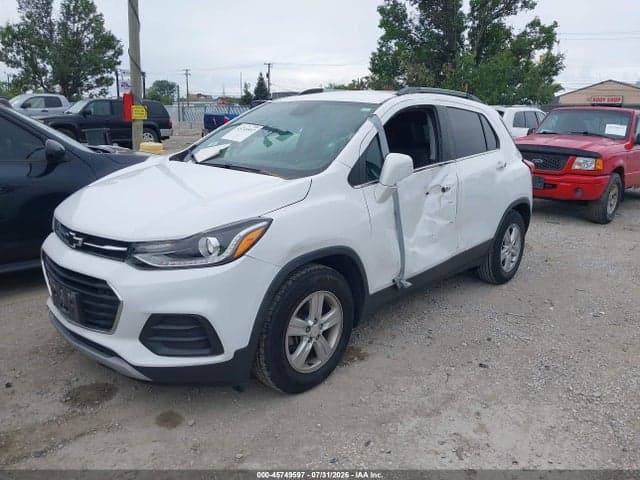 2020 CHEVROLET TRAX FWD LT 2