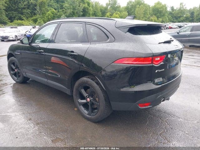 2019 JAGUAR F-PACE 25T PREMIUM 3