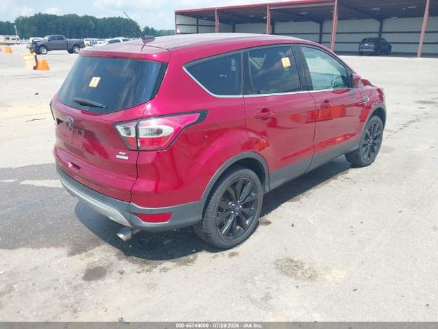 2017 FORD ESCAPE SE 4