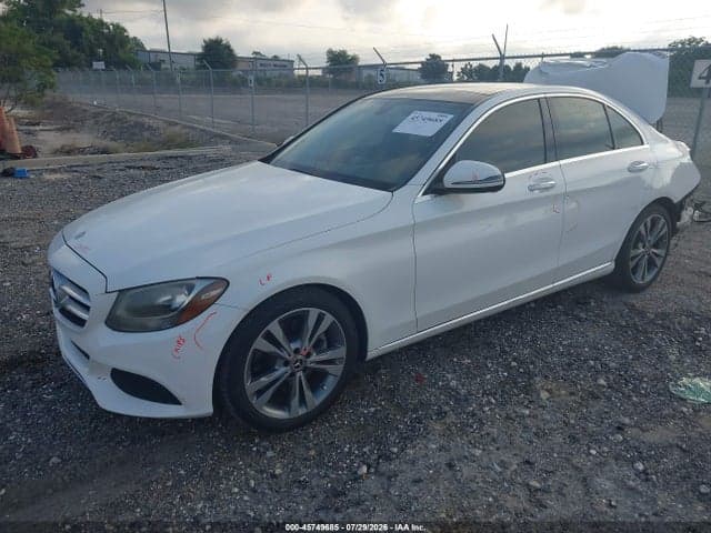 2017 MERCEDES-BENZ C 300 2