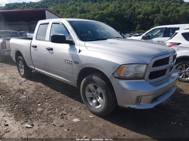 2018 RAM 1500 EXPRESS 4X4 6'4 BOX 1