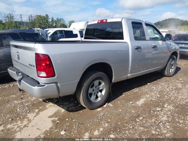2018 RAM 1500 EXPRESS 4X4 6'4 BOX 4
