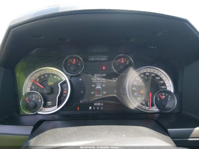 2018 RAM 1500 SPORT 4X4 6'4 BOX 7
