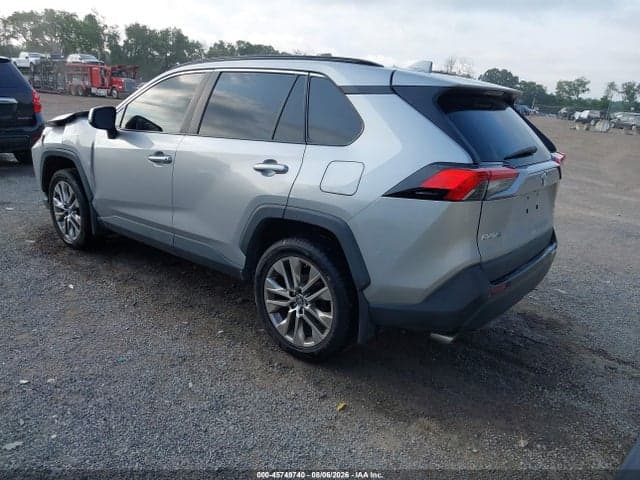 2019 TOYOTA RAV4 XLE PREMIUM 3