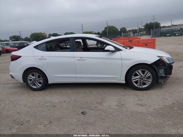 2020 HYUNDAI ELANTRA SEL 14