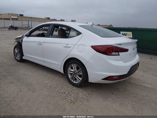 2020 HYUNDAI ELANTRA SEL 3