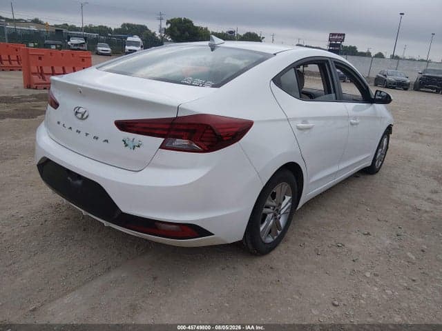 2020 HYUNDAI ELANTRA SEL 4