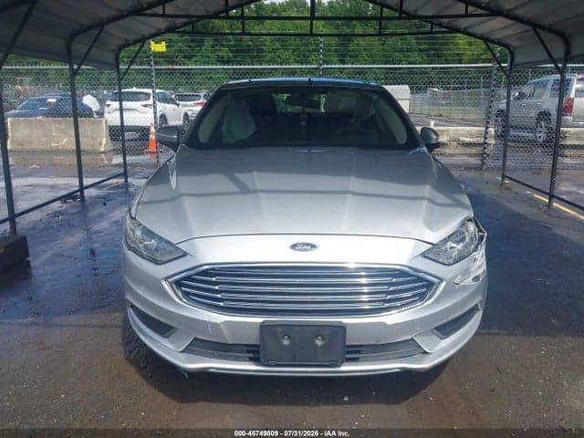 2017 FORD FUSION SE 11