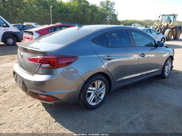 2019 HYUNDAI ELANTRA SEL 4