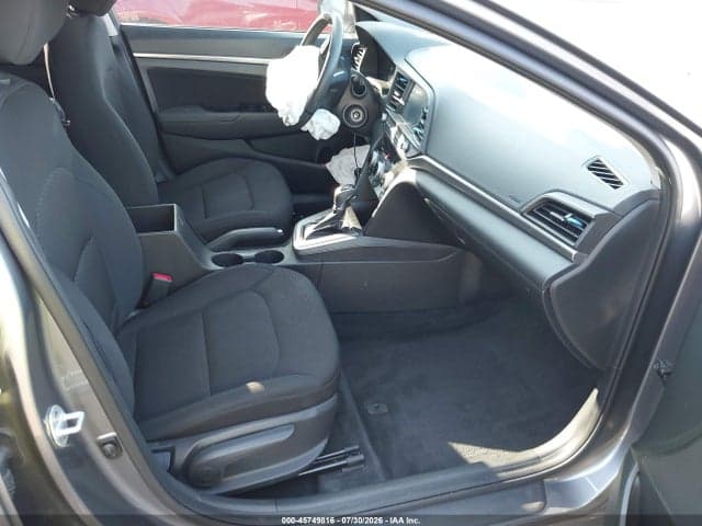 2019 HYUNDAI ELANTRA SEL 5