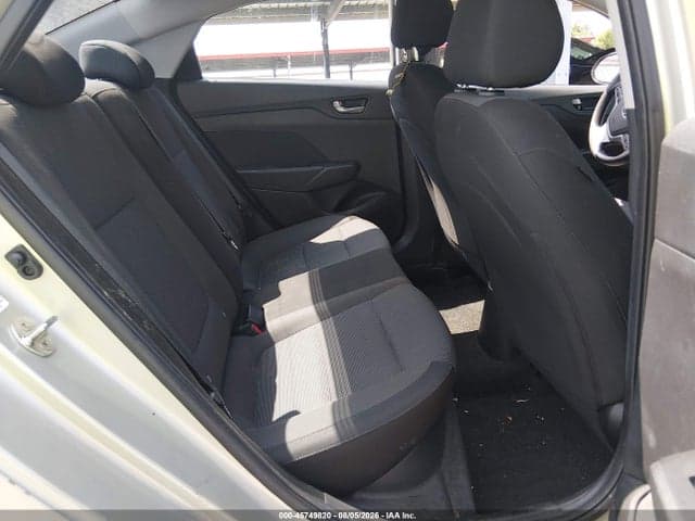 2020 HYUNDAI ACCENT SE 8