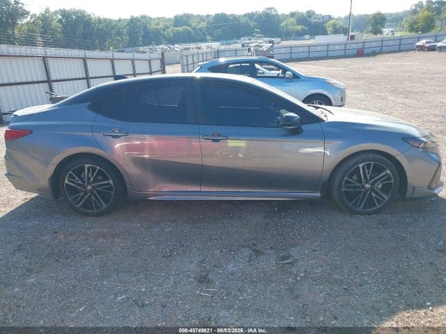 2025 TOYOTA CAMRY XSE 5