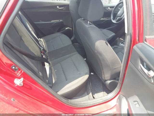 2021 HYUNDAI ACCENT SE 8