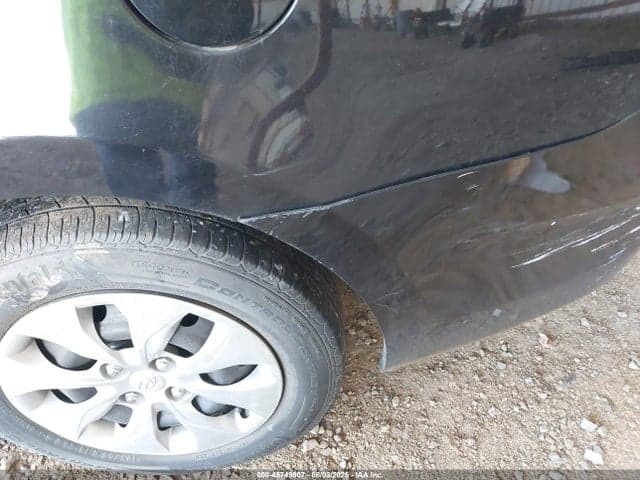 2017 HYUNDAI ACCENT SE 12