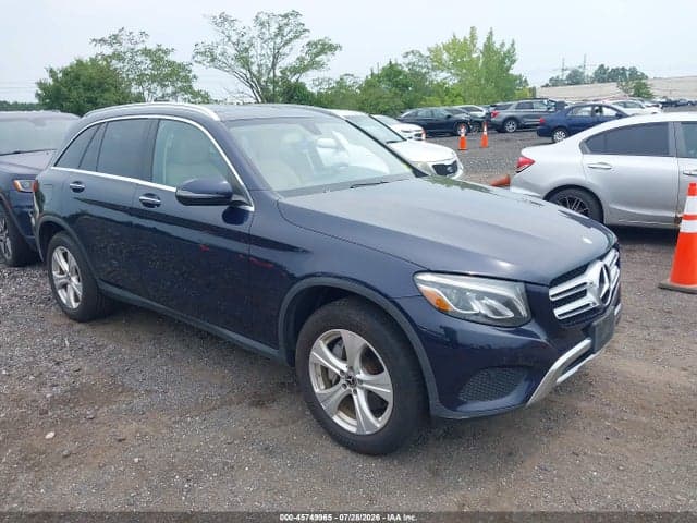 2017 MERCEDES-BENZ GLC 300 4MATIC 1
