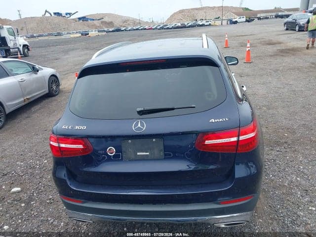 2017 MERCEDES-BENZ GLC 300 4MATIC 16