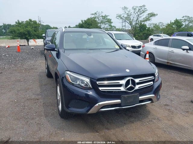2017 MERCEDES-BENZ GLC 300 4MATIC 6