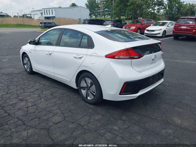 2018 HYUNDAI IONIQ HYBRID BLUE 3