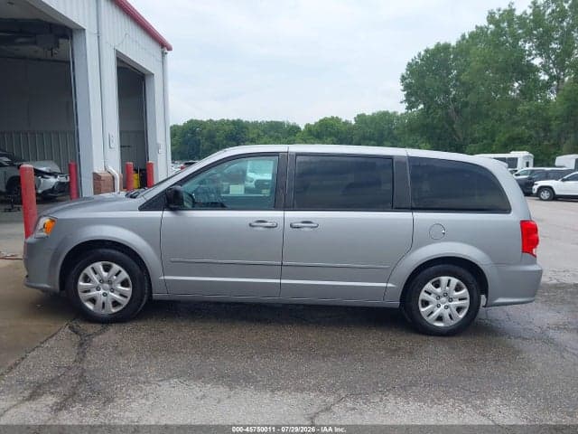 2017 DODGE GRAND CARAVAN SE 17