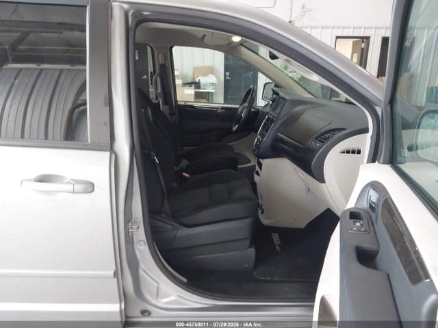 2017 DODGE GRAND CARAVAN SE 5