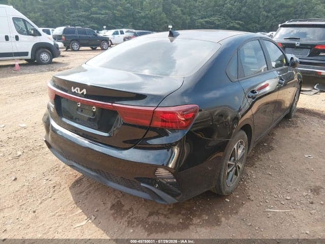 2023 KIA FORTE LXS 4