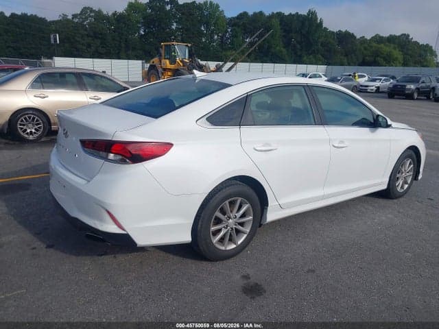 2019 HYUNDAI SONATA SE 4
