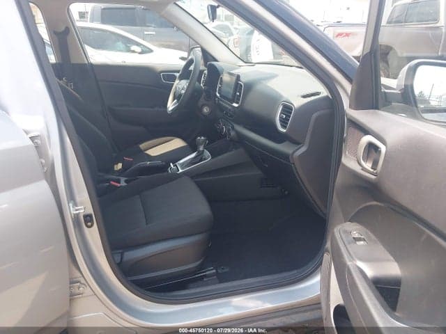 2020 HYUNDAI VENUE SE 5