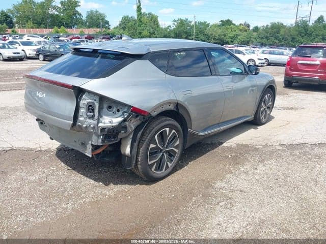 2022 KIA EV6 WIND 4