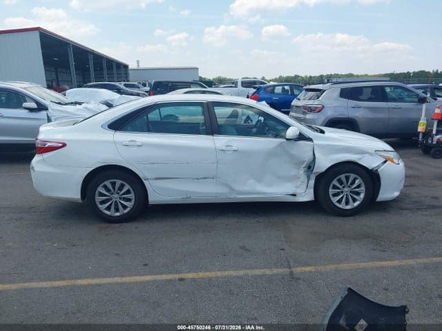 2017 TOYOTA CAMRY LE 13