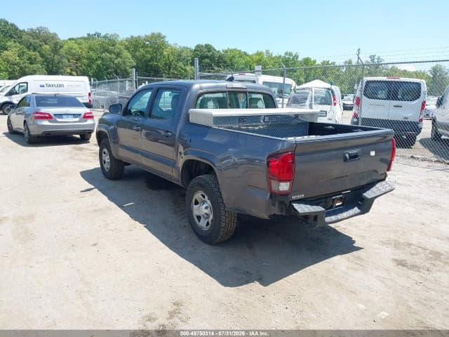 2018 TOYOTA TACOMA SR 3