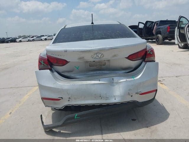 2022 HYUNDAI ACCENT SE 16