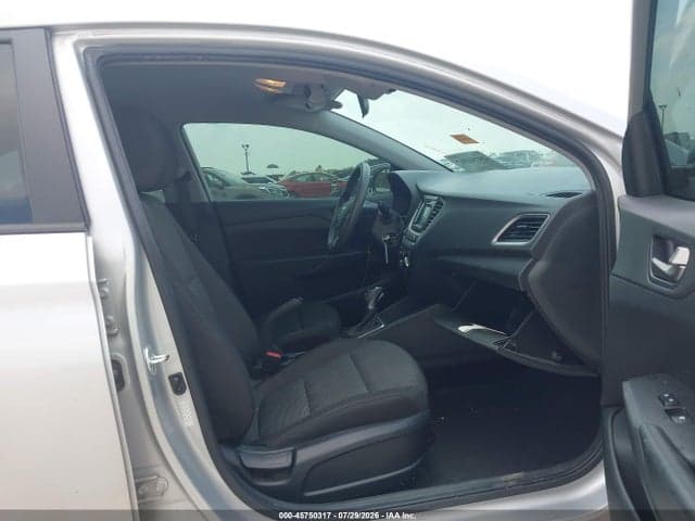 2022 HYUNDAI ACCENT SE 5