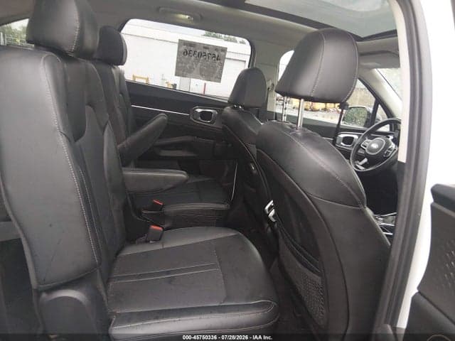 2021 KIA SORENTO SX 8