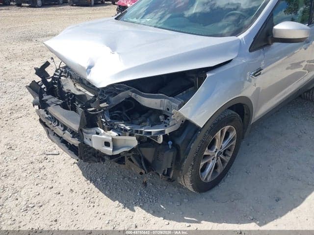 2017 FORD ESCAPE SE 6