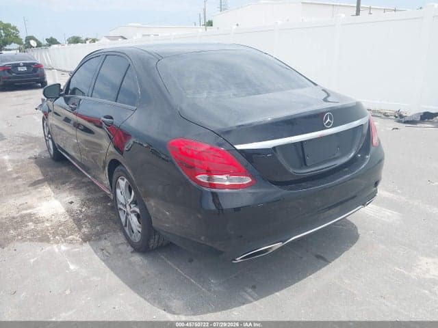 2017 MERCEDES-BENZ C 300 3