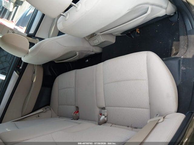 2019 SUBARU OUTBACK 2.5I PREMIUM 8