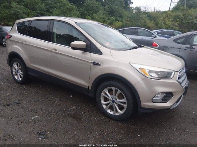 2017 FORD ESCAPE SE 1