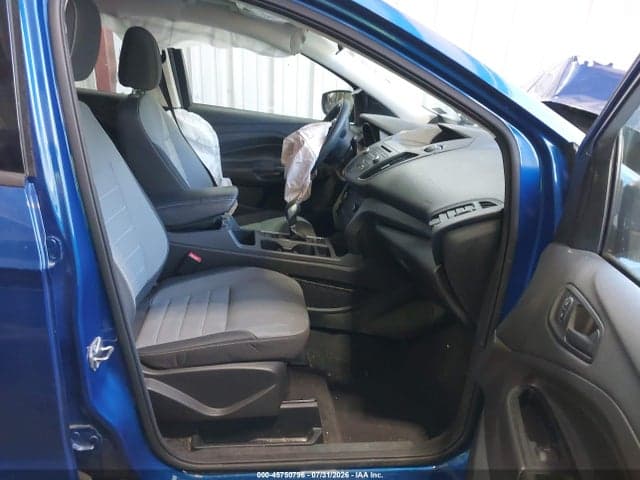 2017 FORD ESCAPE S 5