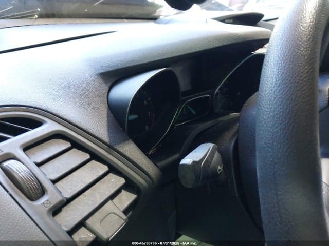 2017 FORD ESCAPE S 7