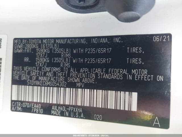 2021 TOYOTA SIENNA XLE 9