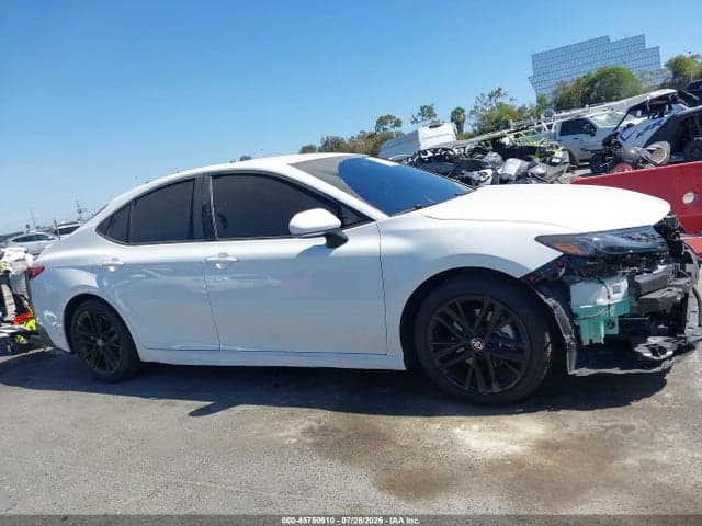 2026 TOYOTA CAMRY SE 14